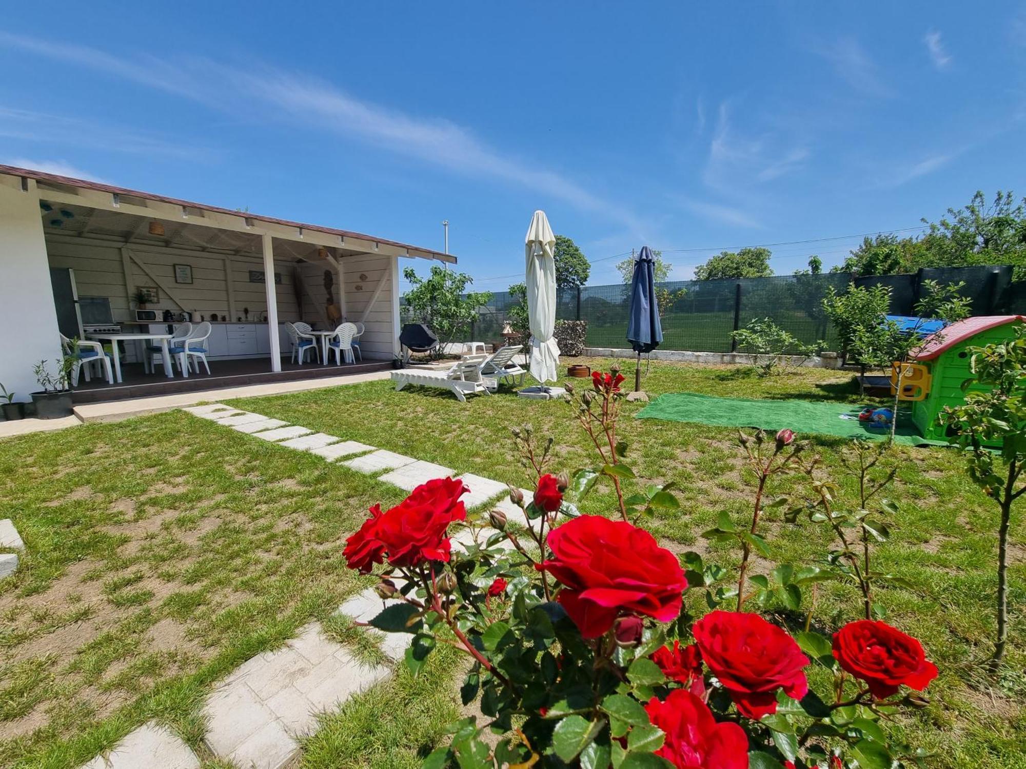 Casa Cochilia - Camera Privata In Localitatea Tuzla Buitenkant foto